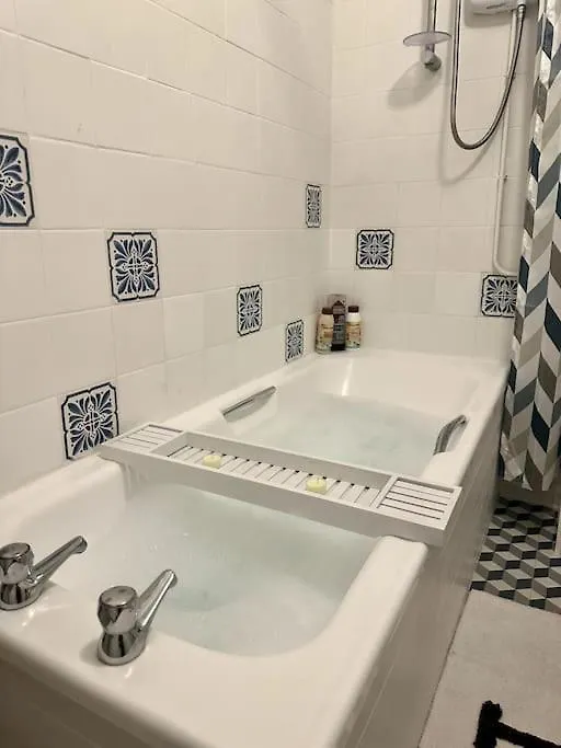 아파트 Central / Balcony/ Board Games / Bath Tub 브라이턴 영국